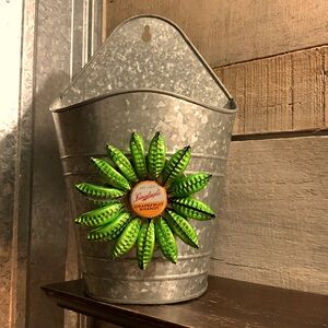 Hand Crafted- peach and green metal flower magnet